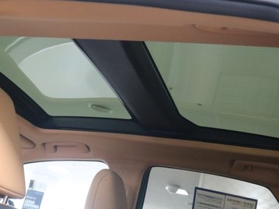 صورة مصغرة 11 لـ 2025 Lexus NX