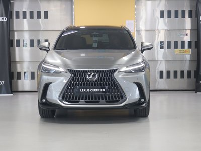 صورة 2 لـ 2025 Lexus NX