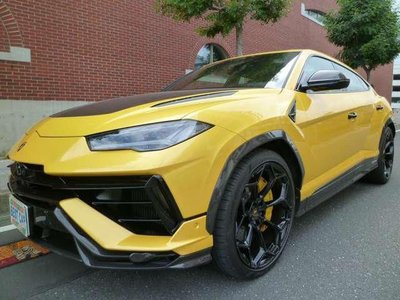 LAMBORGHINI URUS - 2