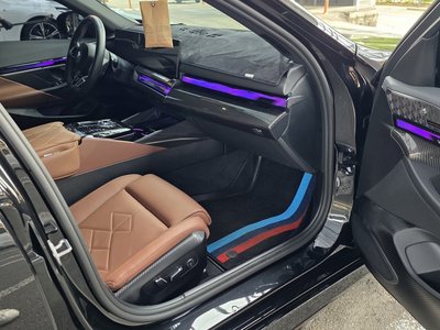 صورة 8 لـ 2025 BMW I5