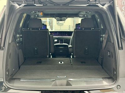 2025 Cadillac ESCALADE — миниатюра 32