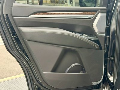 2025 Cadillac ESCALADE — миниатюра 65