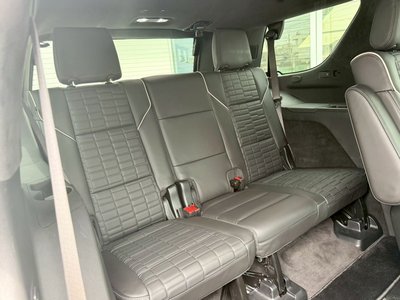 2025 Cadillac ESCALADE — миниатюра 30