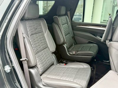 2025 Cadillac ESCALADE — миниатюра 25