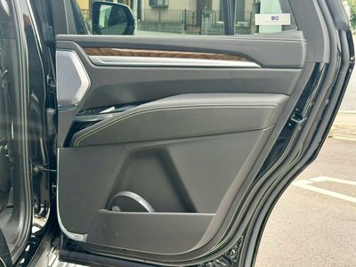 2025 Cadillac ESCALADE — миниатюра 66