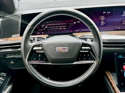 2025 Cadillac ESCALADE — миниатюра 40