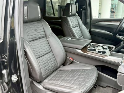 2025 Cadillac ESCALADE — миниатюра 23