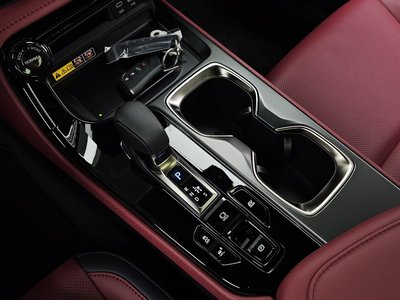 صورة مصغرة 12 لـ 2025 Lexus NX