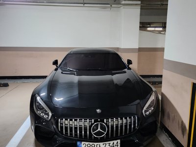 MERCEDES-BENZ GT AMG