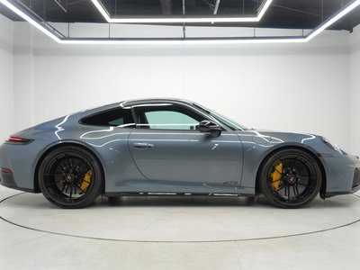 PORSCHE 911 - 8