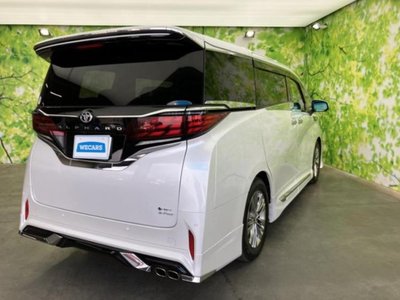 TOYOTA ALPHARD - 3