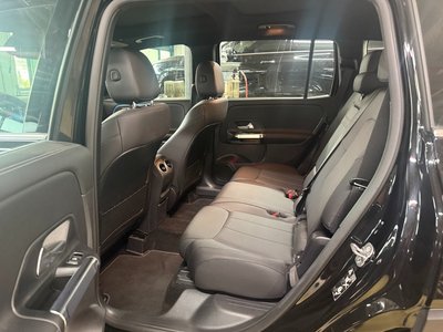 MERCEDES-BENZ GLB - 9