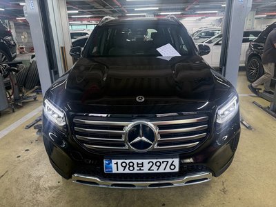 MERCEDES-BENZ GLB - 1