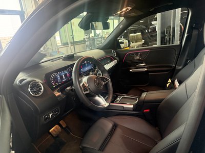 MERCEDES-BENZ GLB - 8