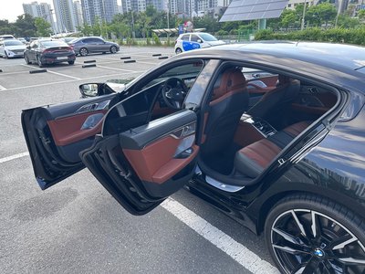 BMW 8 SERIES - 9