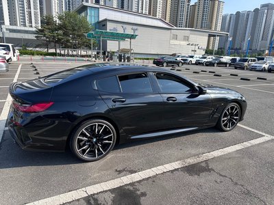 BMW 8 SERIES - 6