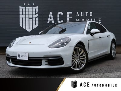 PORSCHE PANAMERA - 1