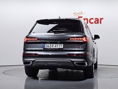 2021 AUDI Q7 照片 3