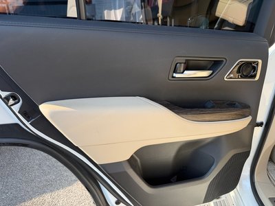 2023 Toyota LAND CRUISER 300 缩略图 62