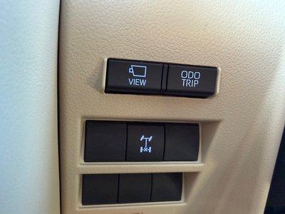 2023 Toyota LAND CRUISER 300 缩略图 39