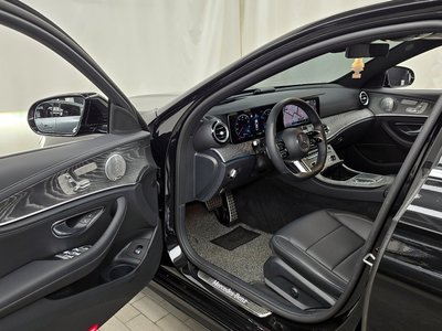 MERCEDES-BENZ E-CLASS - 10