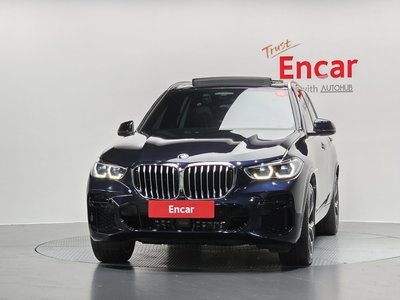 2022 BMW X5 照片 2