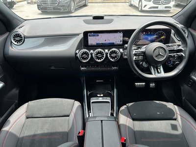 2025 Mercedes-BENZ GLA AMG 缩略图 22