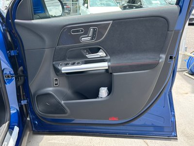 2025 Mercedes-BENZ GLA AMG 缩略图 24
