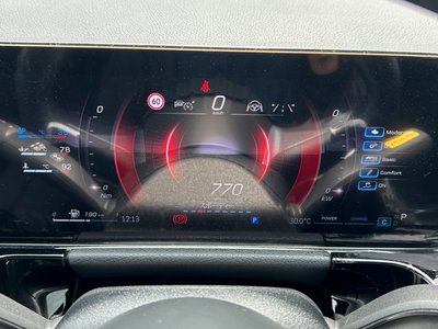 2025 Mercedes-BENZ GLA AMG 缩略图 35
