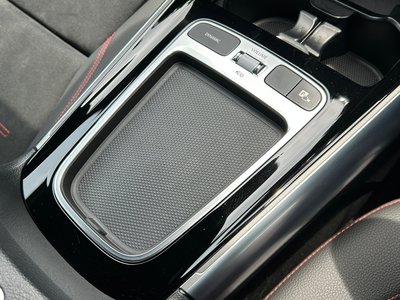 2025 Mercedes-BENZ GLA AMG 缩略图 52
