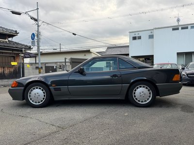 MERCEDES-BENZ SL - 6