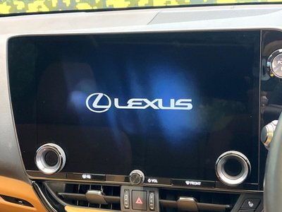 2023 Lexus NX photo 4