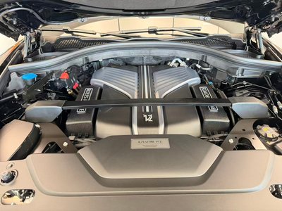 ROLLS-ROYCE CULLINAN - 6