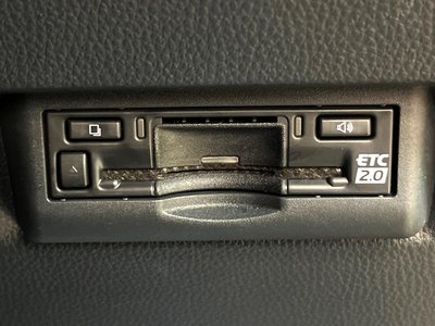 TOYOTA LAND CRUISER 250 - 7