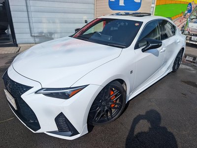 LEXUS IS - 8