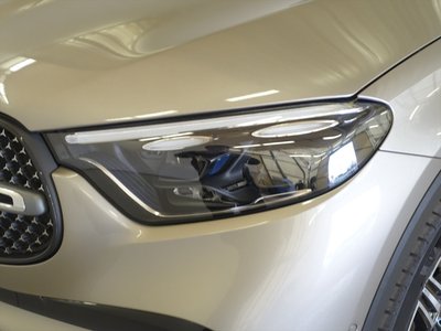 MERCEDES-BENZ GLC - 8