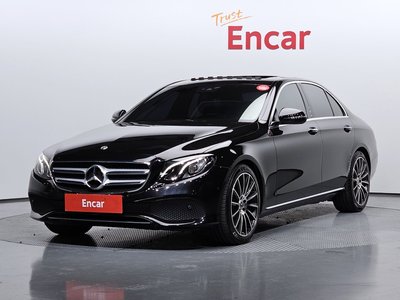 MERCEDES-BENZ E-CLASS - 1