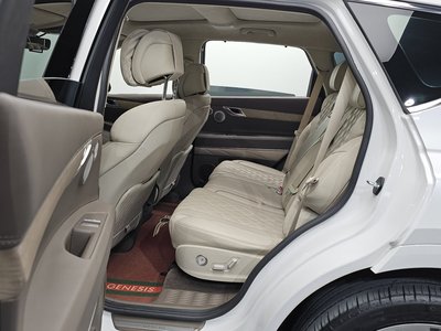 2023 Genesis GV80 thumbnail 11