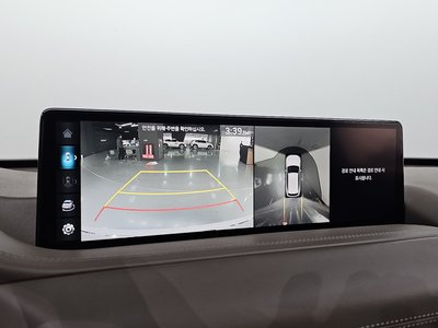 2023 Genesis GV80 thumbnail 16