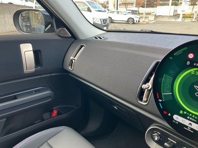 2025 MINI COOPER COUNTRYMAN — миниатюра 166
