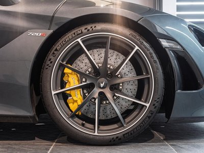 2019 Mclaren 720S 照片 16