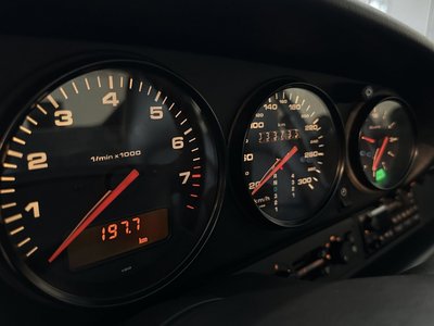 صورة مصغرة 64 لـ 1995 Porsche 911