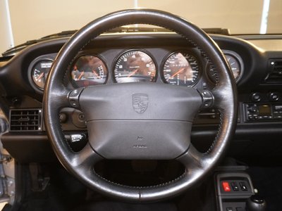 صورة مصغرة 61 لـ 1995 Porsche 911
