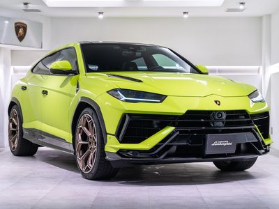 LAMBORGHINI URUS - 1