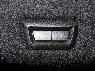 صورة مصغرة 15 لـ 2025 BMW 5 SERIES