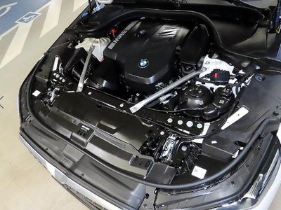 صورة مصغرة 18 لـ 2025 BMW 5 SERIES
