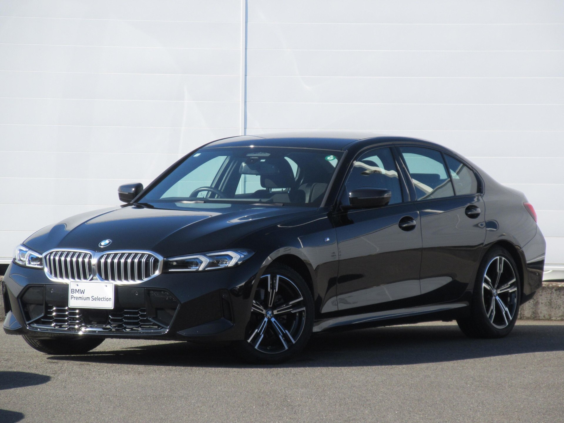 BMW 3 SERIES - View 1