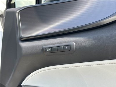 صورة مصغرة 16 لـ 2023 Lexus NX