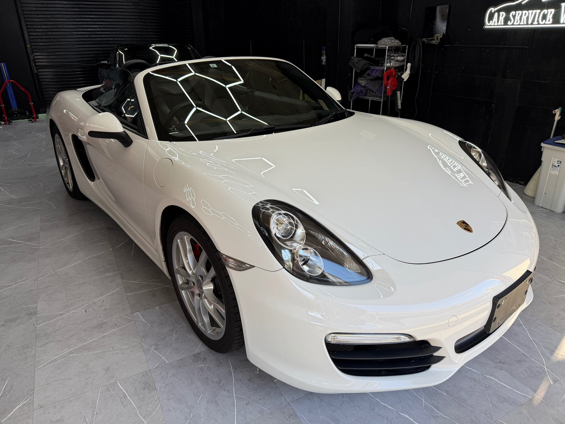 PORSCHE BOXSTER - View 1