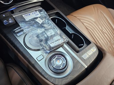 GENESIS G80 (RG3) - 9
